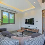 Alisen 2 Villa *